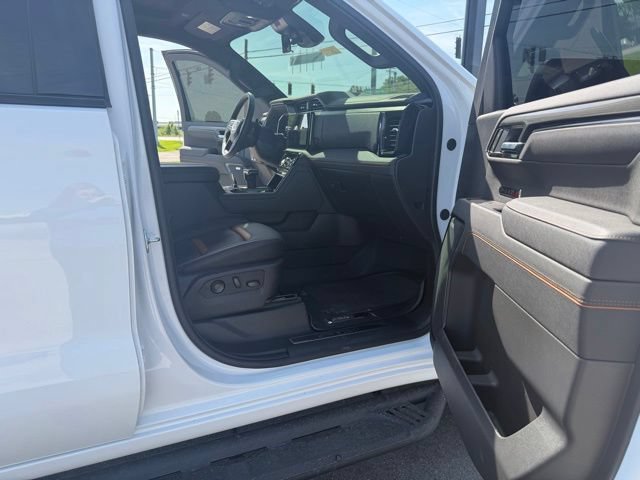 Used 2026 GMC Sierra 1500 AT4 w/ AT4 Premium Package AWD/4WD image 32