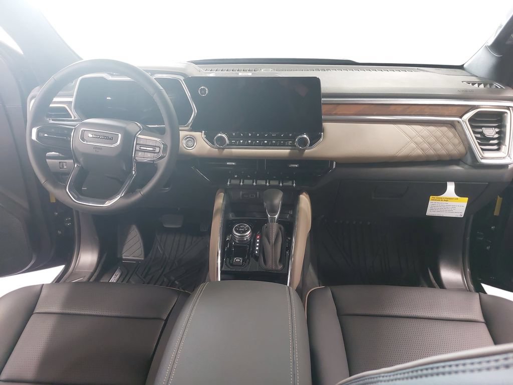 New 2026 GMC Canyon Denali AWD/4WD image 9