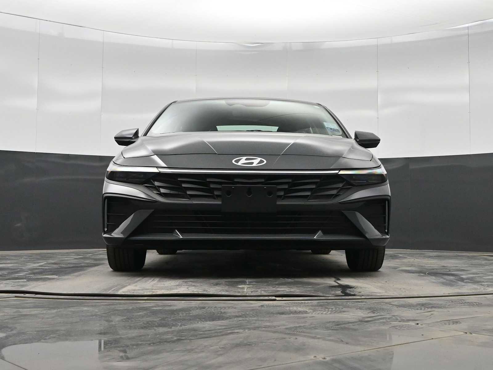 New 2026 Hyundai Elantra SE image 30