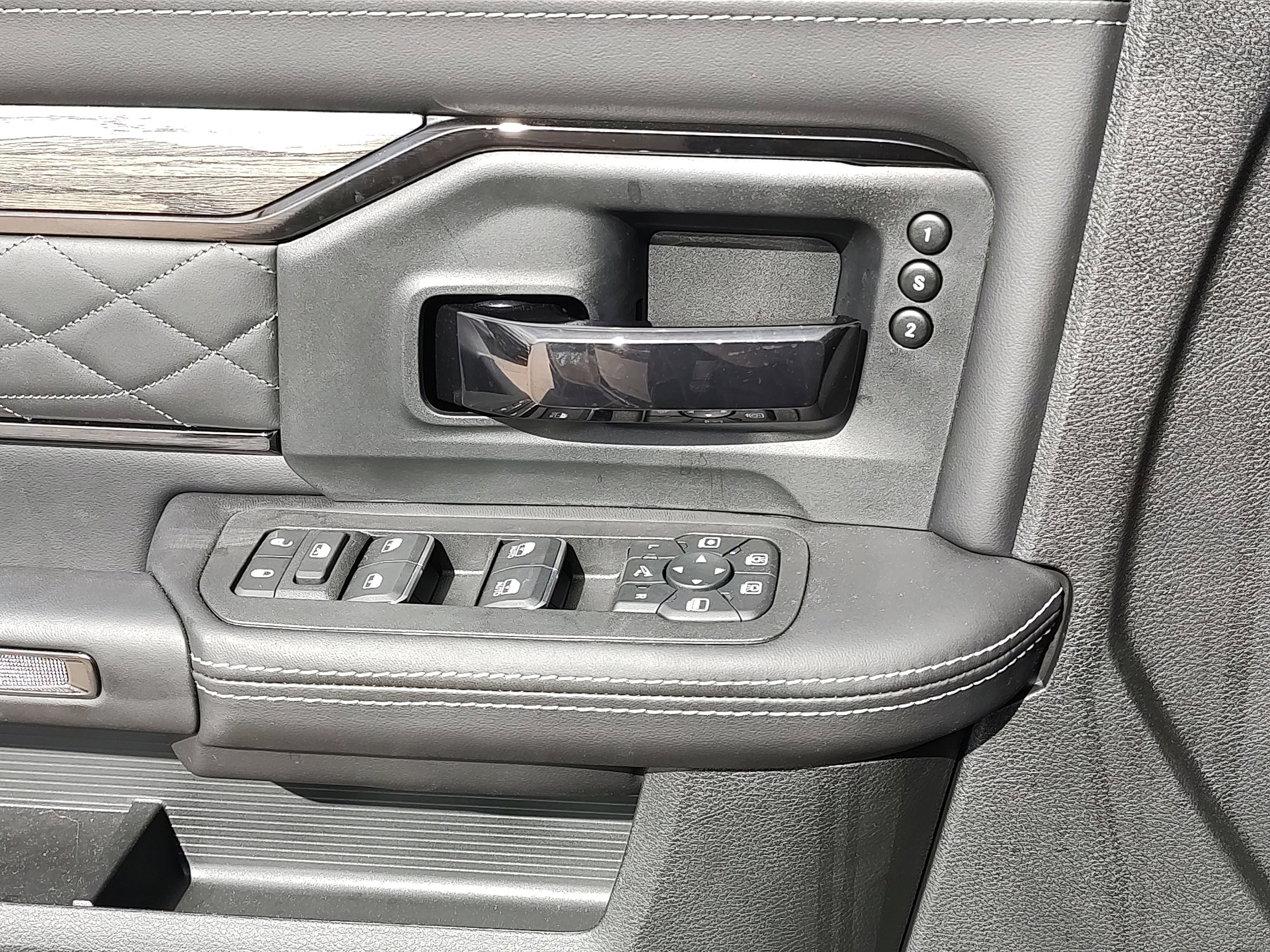 New 2026 RAM 3500 Limited image 26