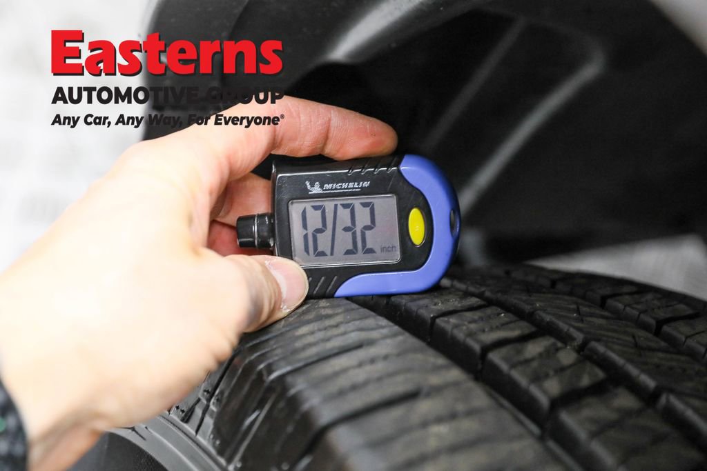 Used 2022 Nissan Frontier S image 25