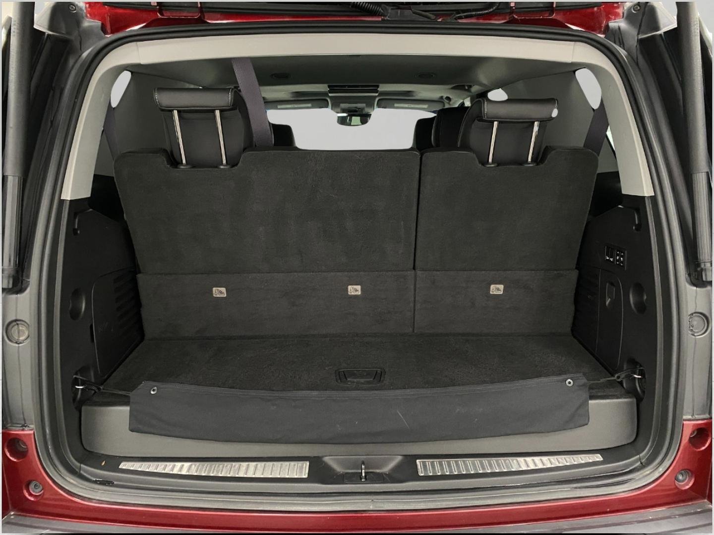 Used 2017 GMC Yukon Denali w/ Open Road Package image 6