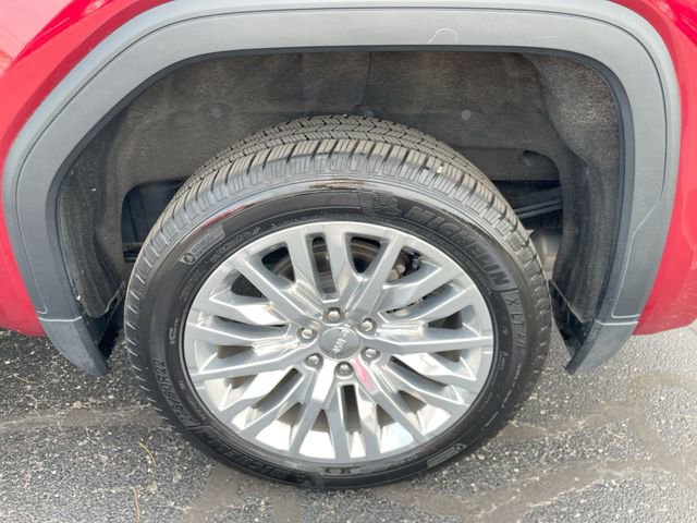 Used 2019 GMC Sierra 1500 Denali w/ Denali Ultimate Package AWD/4WD image 10