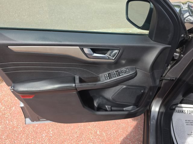 Used 2021 Ford Escape SE AWD/4WD image 10