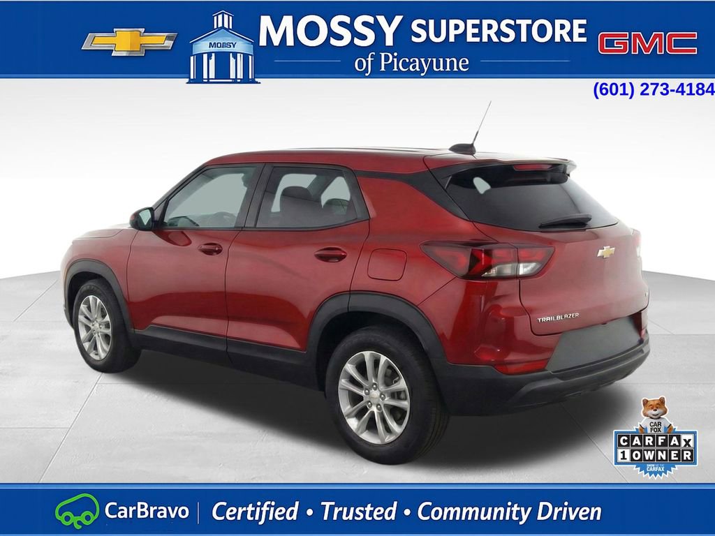 Used 2024 Chevrolet TrailBlazer LS image 3