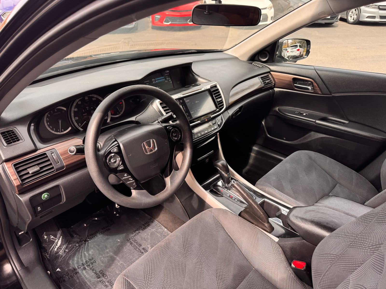 Used 2017 Honda Accord EX image 8