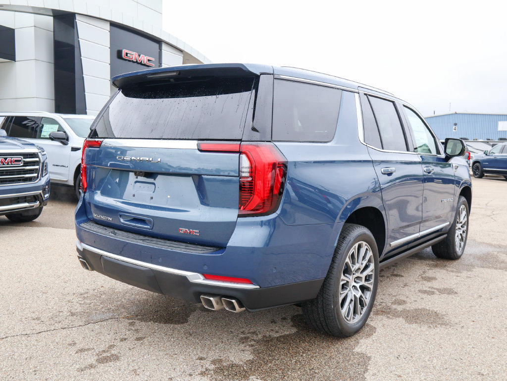 New 2026 GMC Yukon Denali w/ Denali Reserve Package AWD/4WD image 3