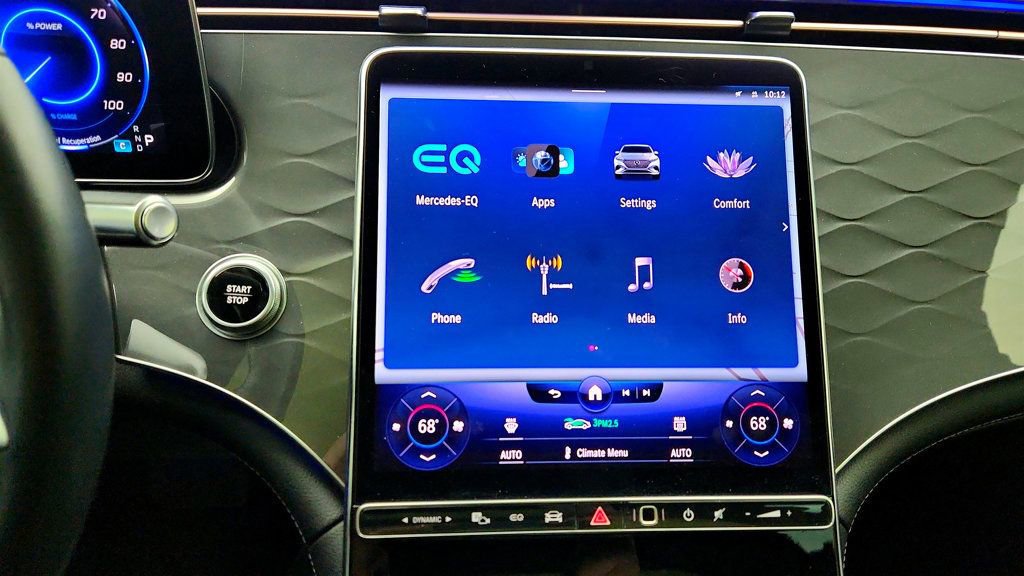 Used 2023 Mercedes-Benz EQS 450+ SUV image 16