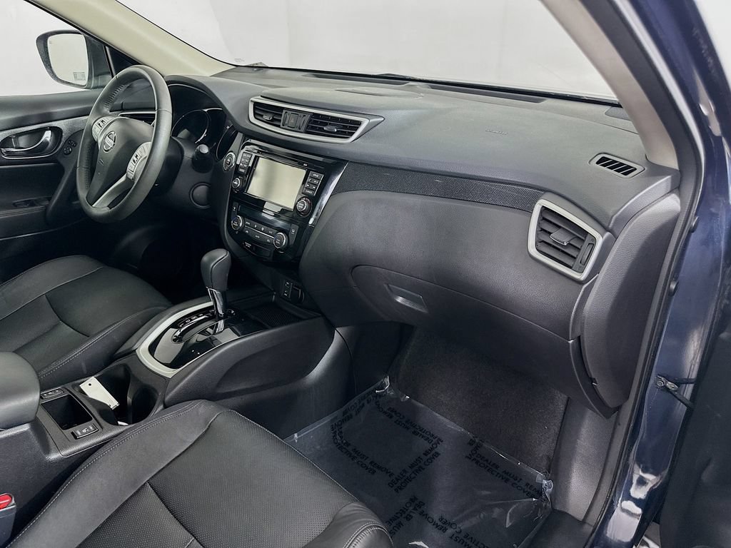 Used 2015 Nissan Rogue SL AWD/4WD image 36