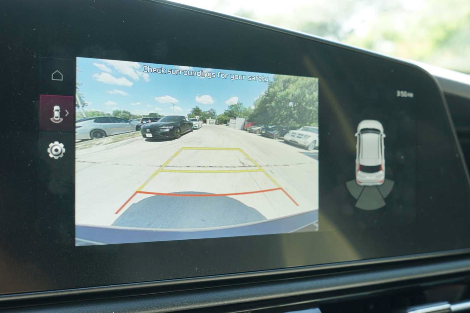 Certified 2024 Kia Niro EX Touring FWD image 11
