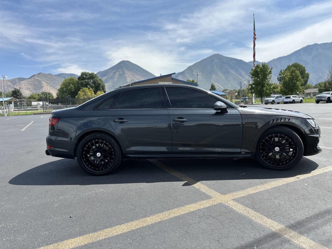 Used 2018 Audi A4 2.0T Premium w/ Convenience Package image 5