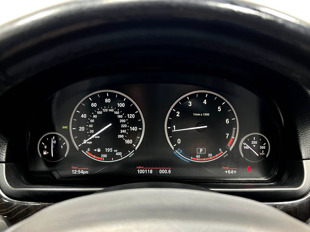 Used 2015 BMW 535i xDrive Sedan AWD/4WD image 25