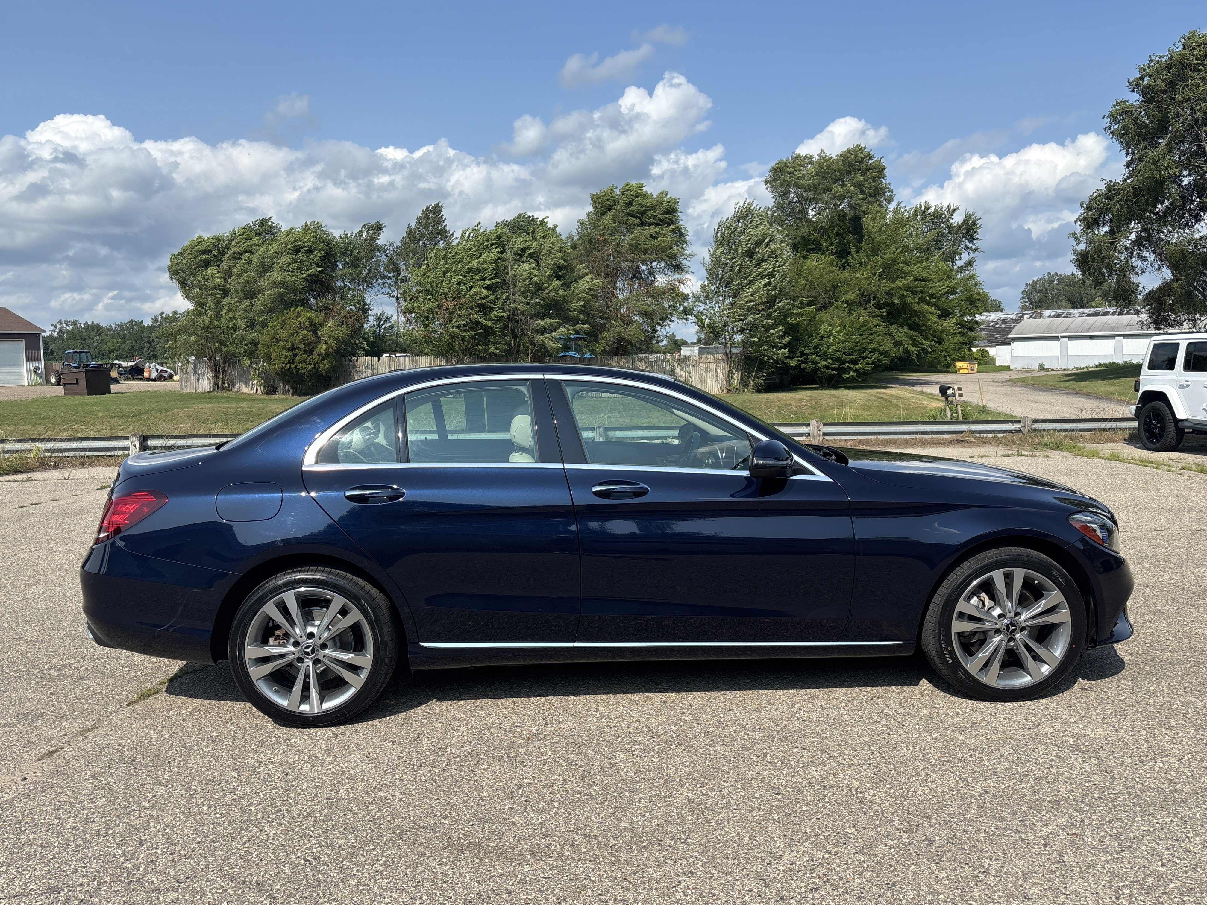 Used 2020 Mercedes-Benz C 300 4MATIC Sedan w/ Premium Package image 2