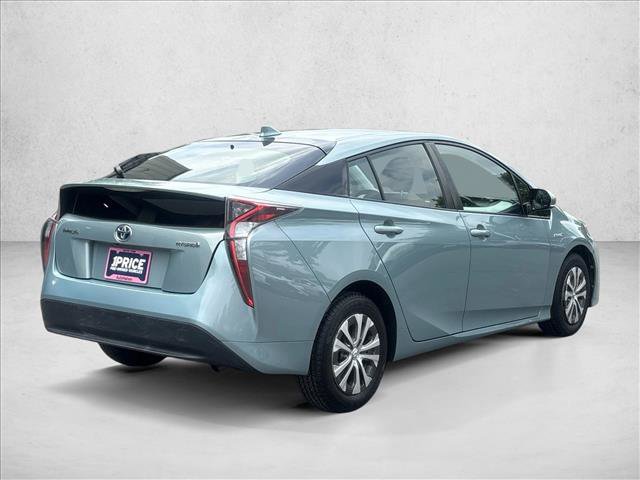 Used 2016 Toyota Prius Three FWD image 11