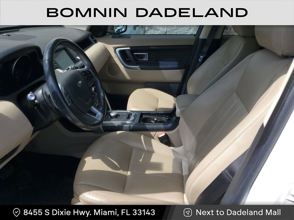 Used 2019 Land Rover Discovery Sport HSE image 16