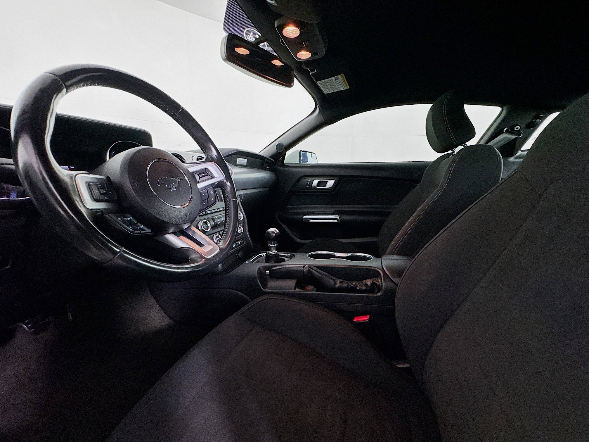 Used 2018 Ford Mustang GT RWD image 21