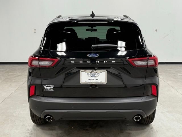 New 2026 Ford Escape ST-Line image 9