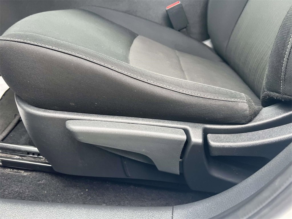 Used 2025 Nissan Sentra SV w/ All-Weather Package image 18