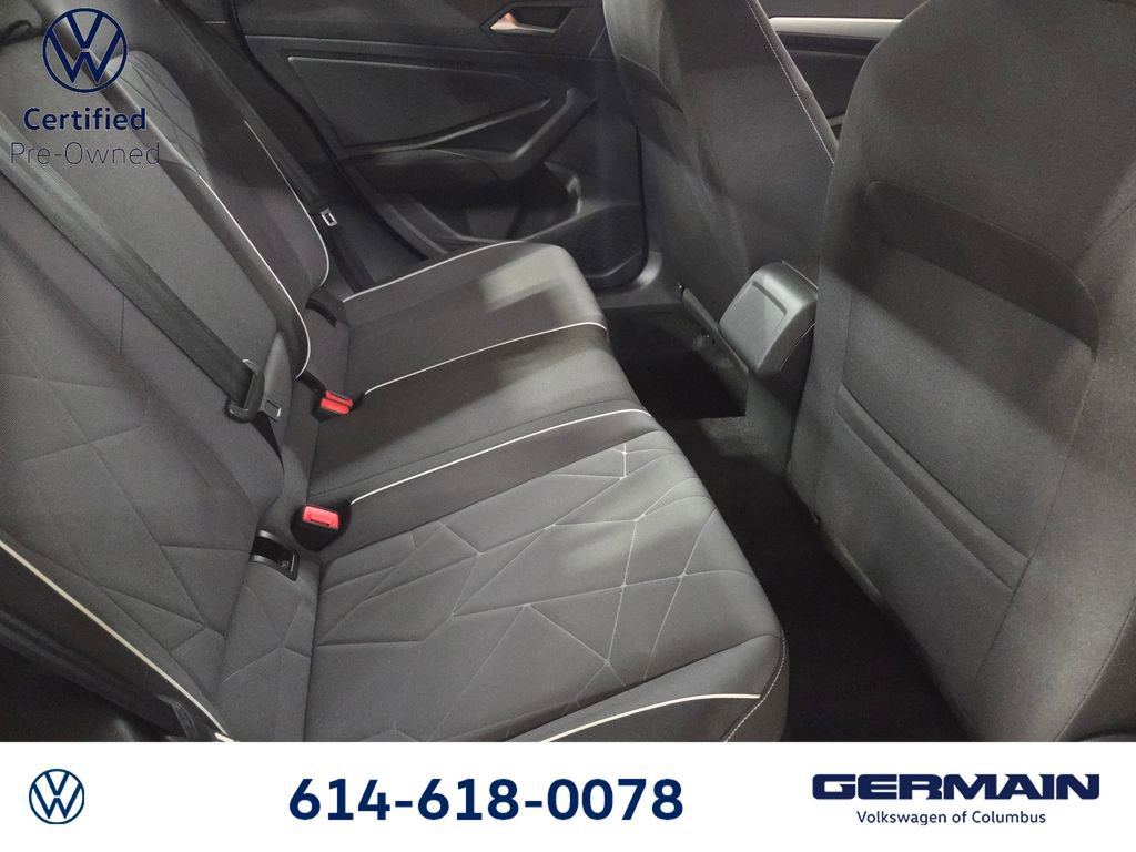 Used 2025 Volkswagen Jetta Sport FWD image 20