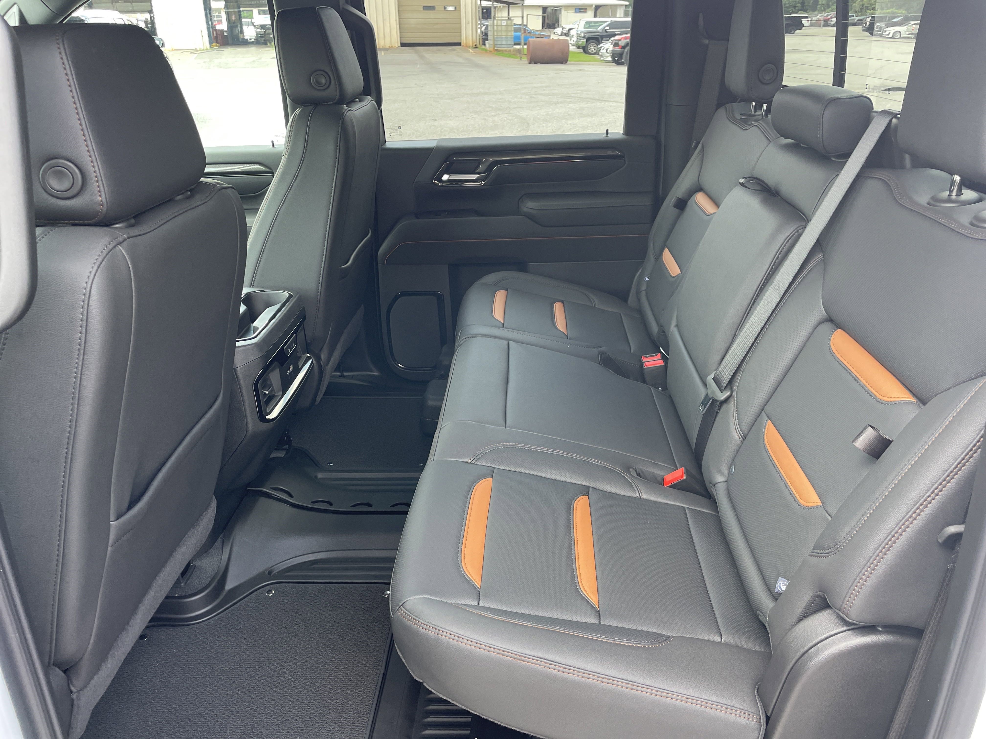 New 2025 GMC Sierra 2500 AT4 w/ AT4 Premium Plus Package image 14