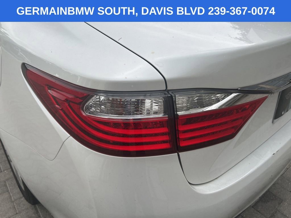 Used 2013 Lexus ES 350 w/ Luxury Pkg FWD image 13
