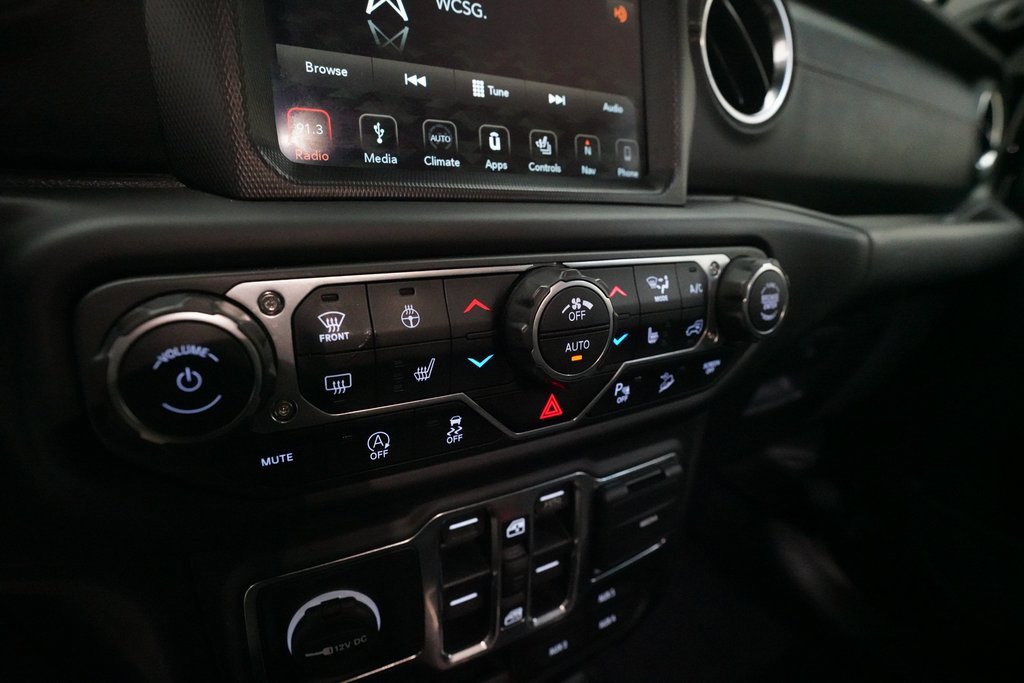 Used 2019 Jeep Wrangler Unlimited Sahara w/ Quick Order Package 24M Moab image 20