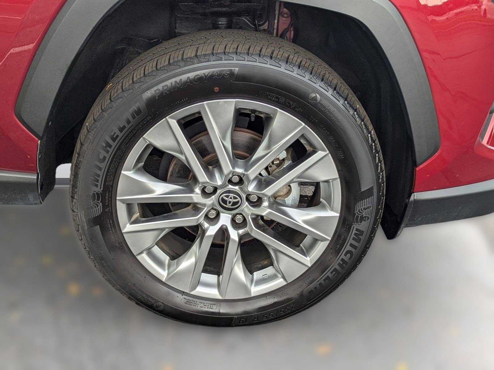 Used 2025 Toyota RAV4 XLE Premium image 11