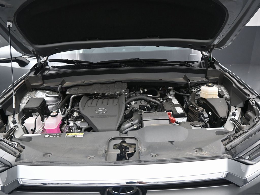 Used 2024 Toyota Grand Highlander XLE image 46
