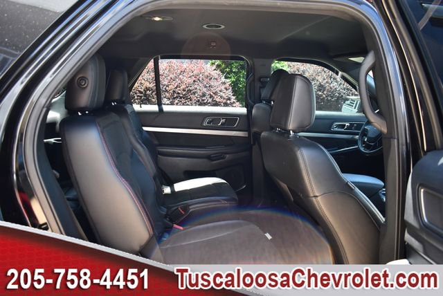 Used 2018 Ford Explorer XLT w/ Equipment Group 202A FWD image 25