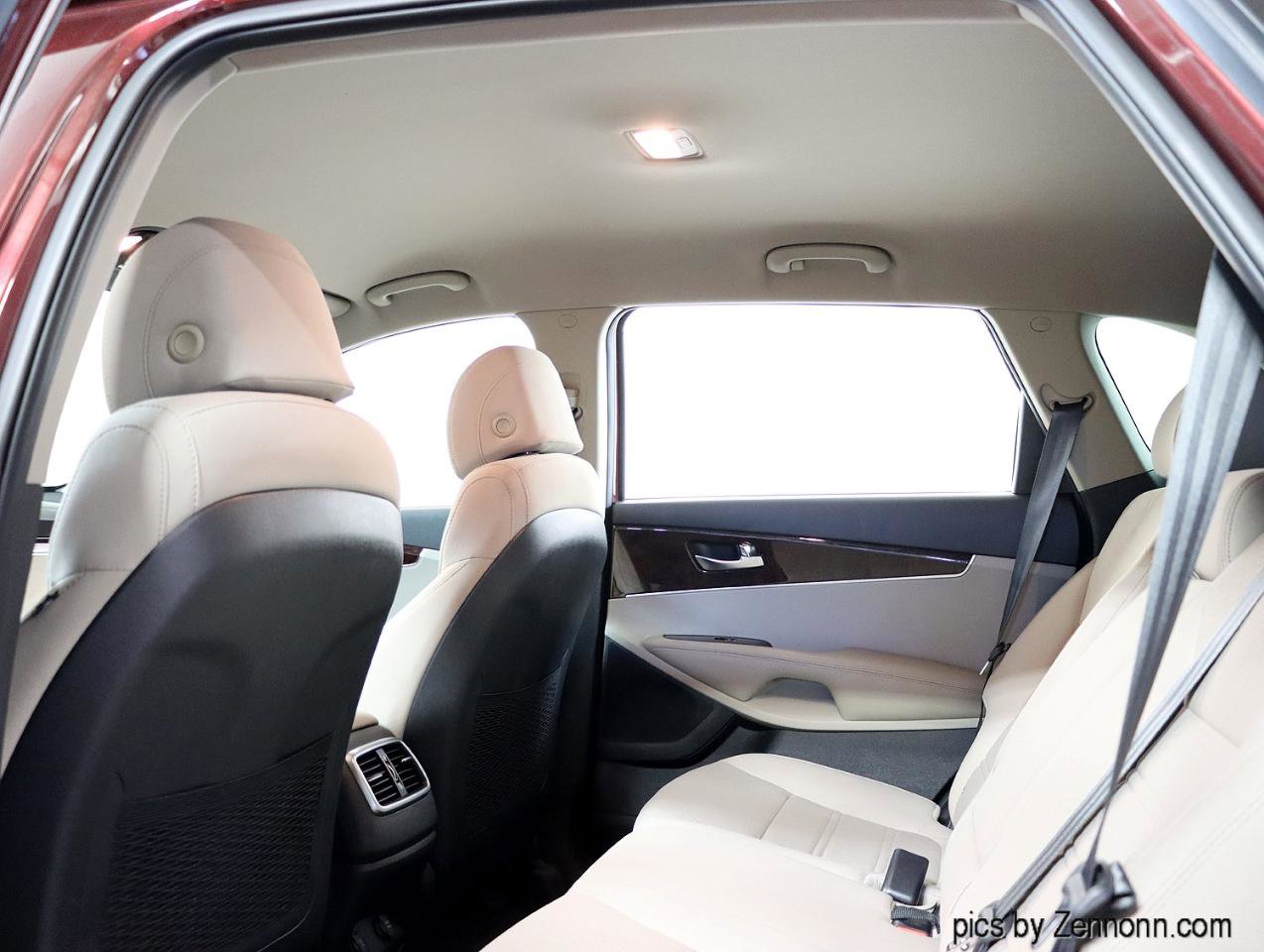 Used 2017 Kia Sorento AWD image 14