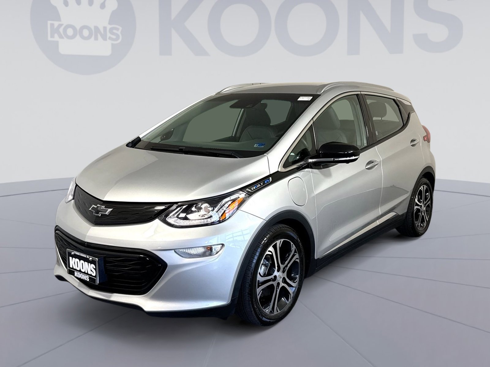 Used 2021 Chevrolet Bolt Premier w/ Infotainment Package FWD image 1