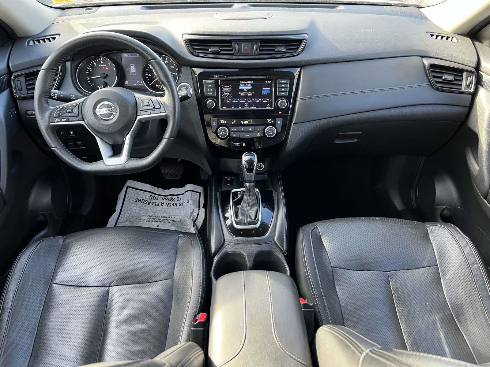 Used 2020 Nissan Rogue SL w/ Premium Package image 14