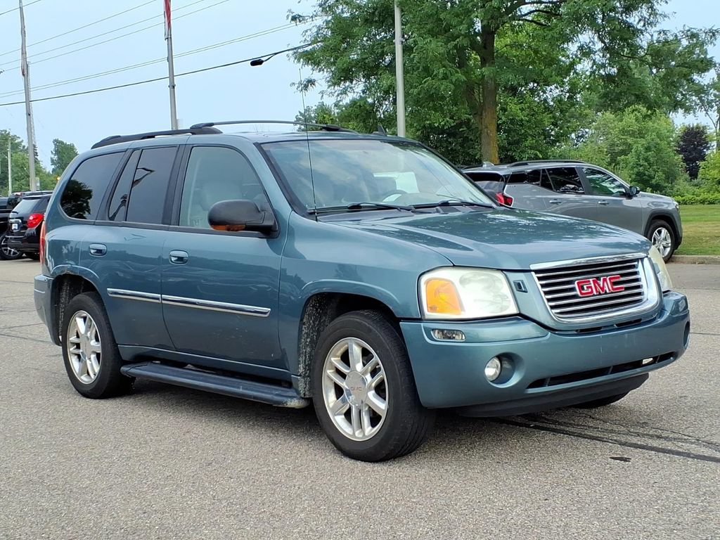 Used 2009 GMC Envoy SLT w/ Sun And 6-Disc Cd Package AWD/4WD image 3