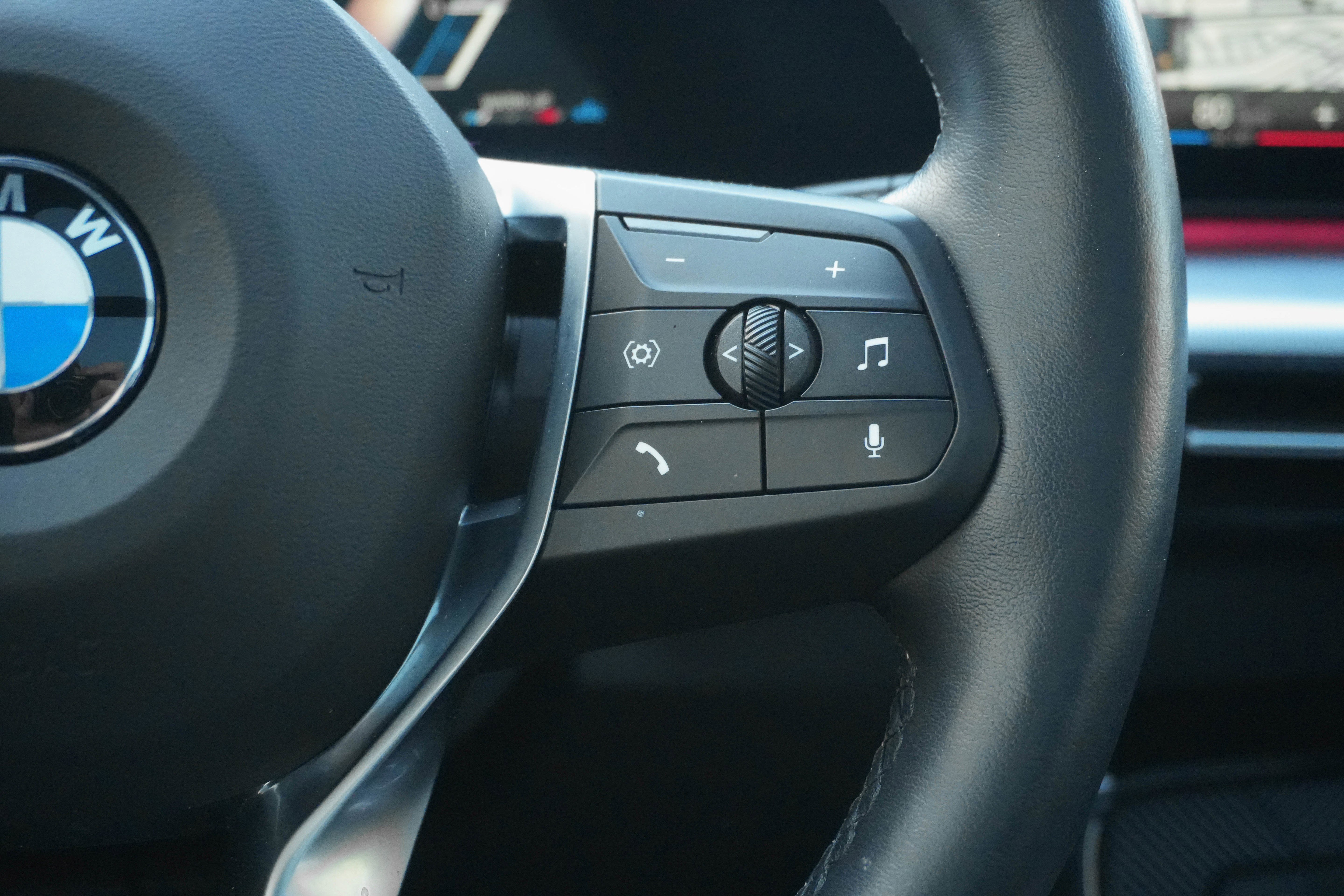 Certified 2023 BMW X1 xDrive28i w/ Convenience Package image 20