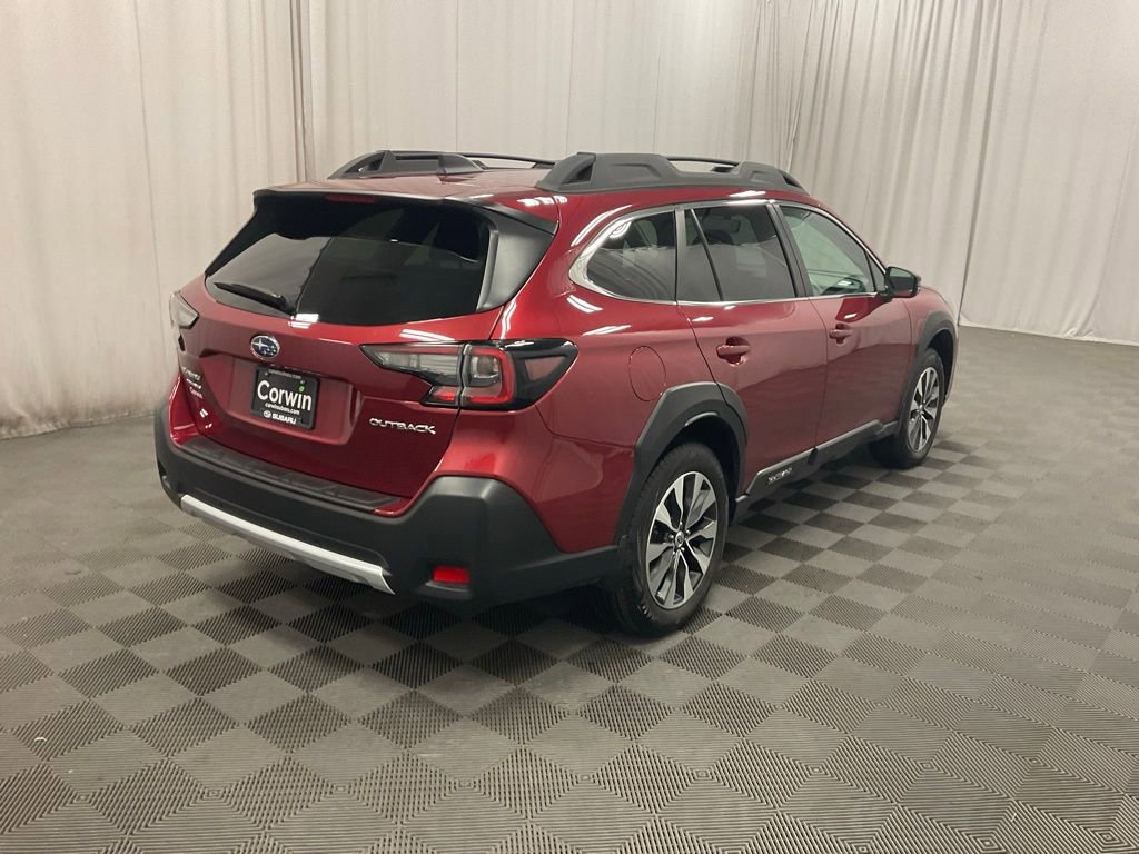 Used 2024 Subaru Outback Limited image 3