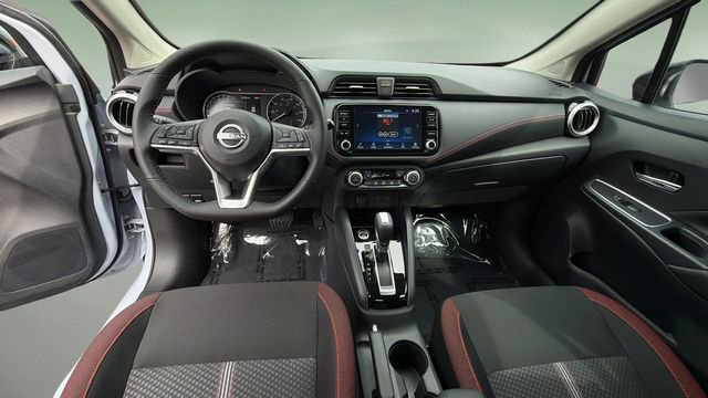 Used 2025 Nissan Versa SR w/ Trunk Package FWD image 16