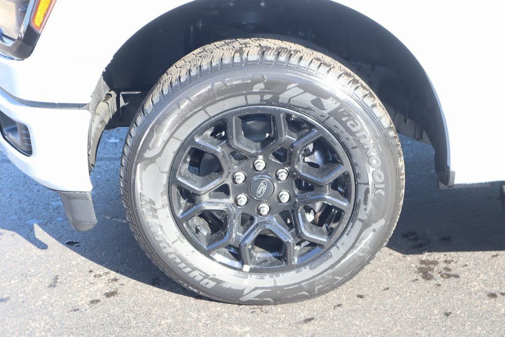 New 2025 Ford F150 XLT w/ Equipment Group 302A MID image 19