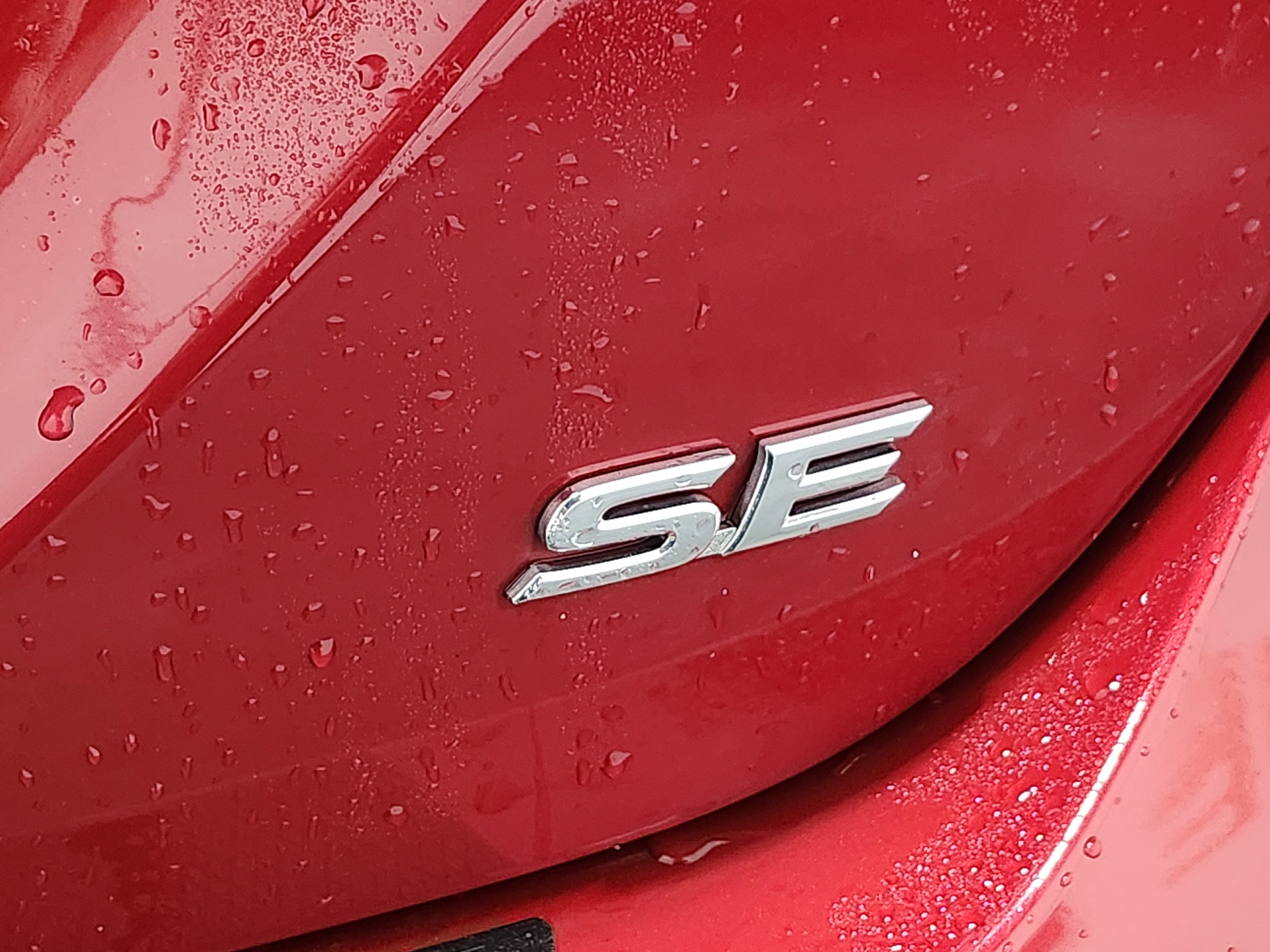 Used 2021 Toyota Camry SE image 15