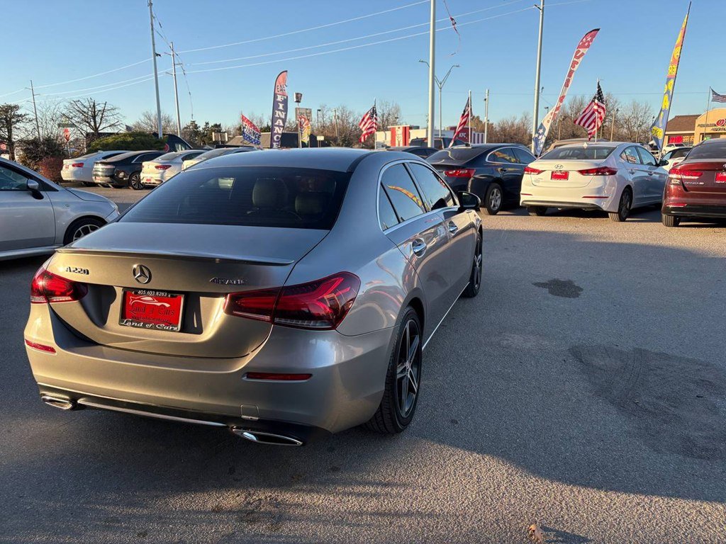 Used 2019 Mercedes-Benz A 220 4MATIC image 4