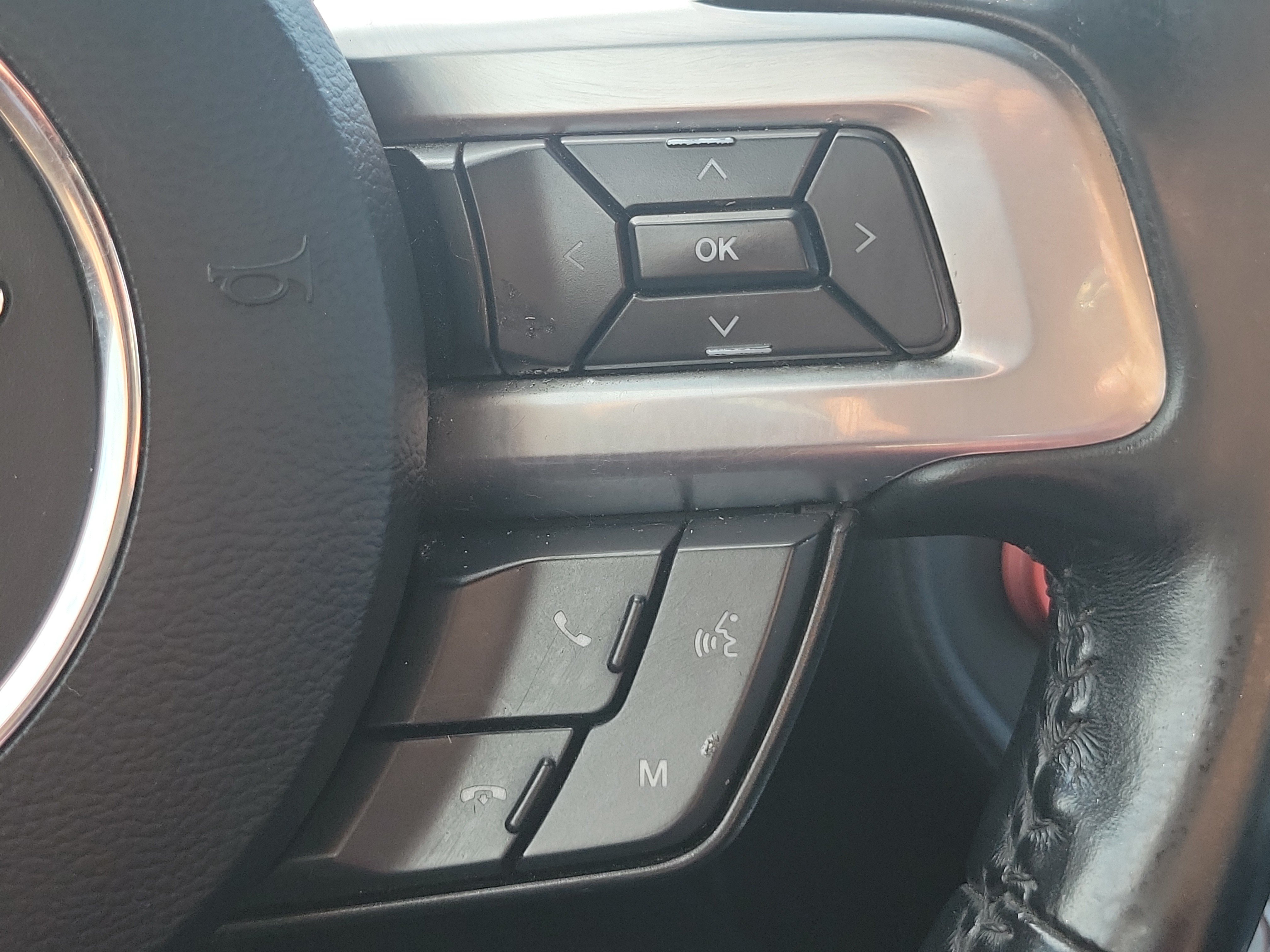 Used 2019 Ford Mustang GT Premium RWD image 25