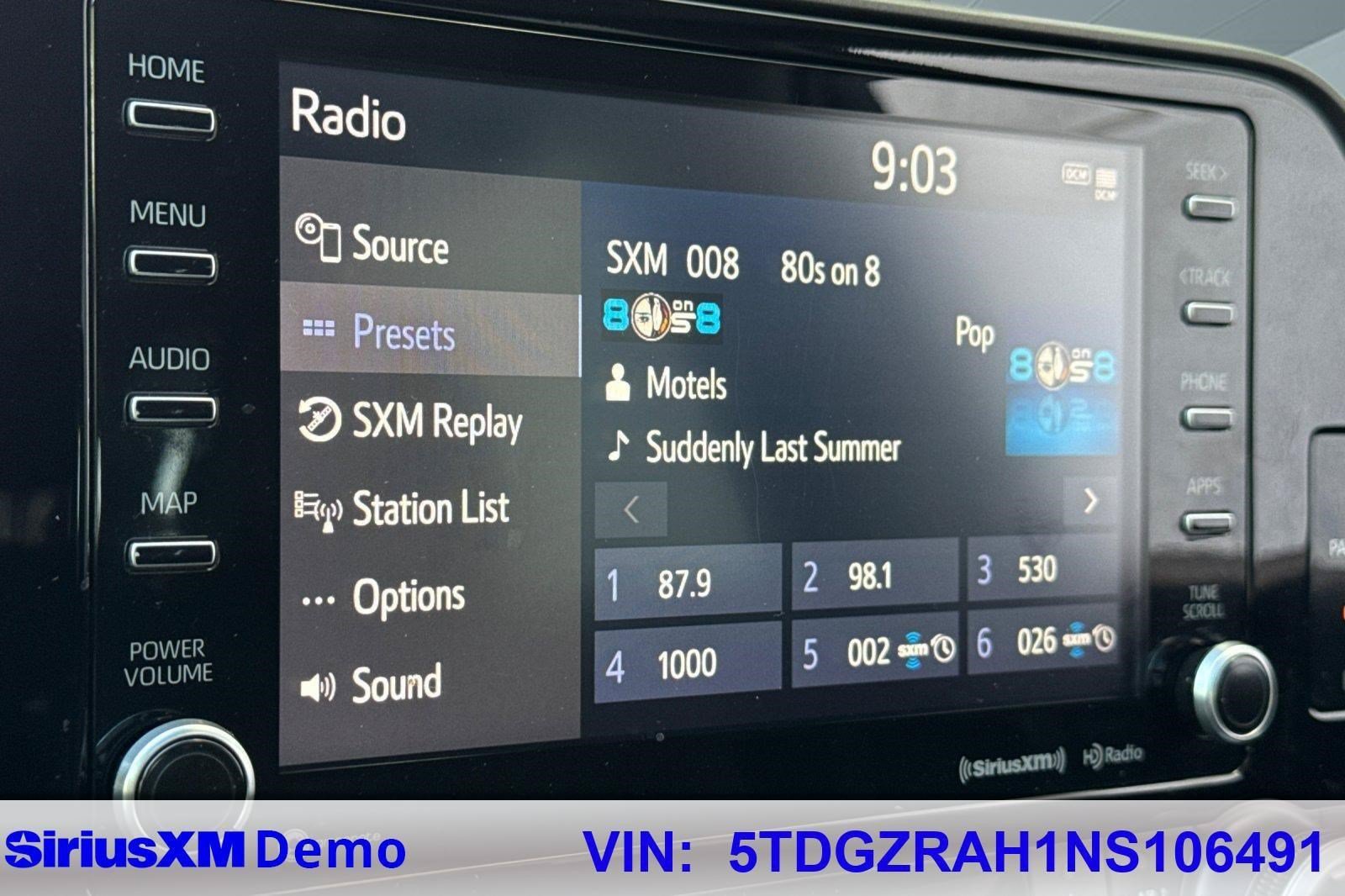 Used 2022 Toyota Highlander XLE FWD image 21