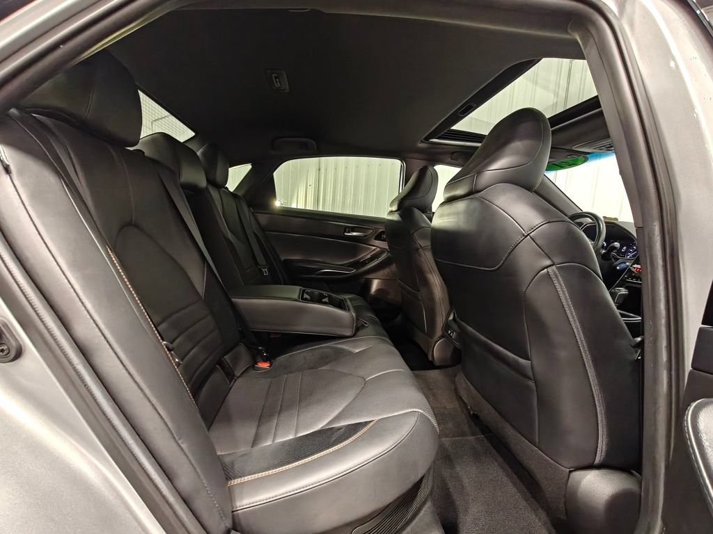 Used 2021 Toyota Avalon XSE w/ Carpet Mat Package (TMS) FWD image 24