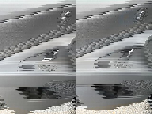 New 2026 Hyundai Elantra SEL Sport Premium image 14