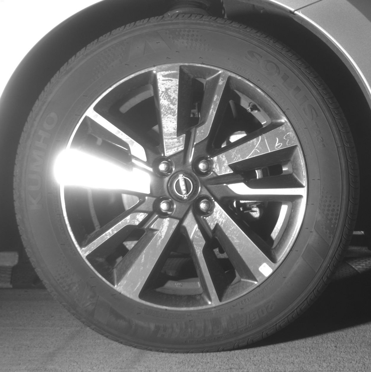 Used 2025 Nissan Versa SV FWD image 13