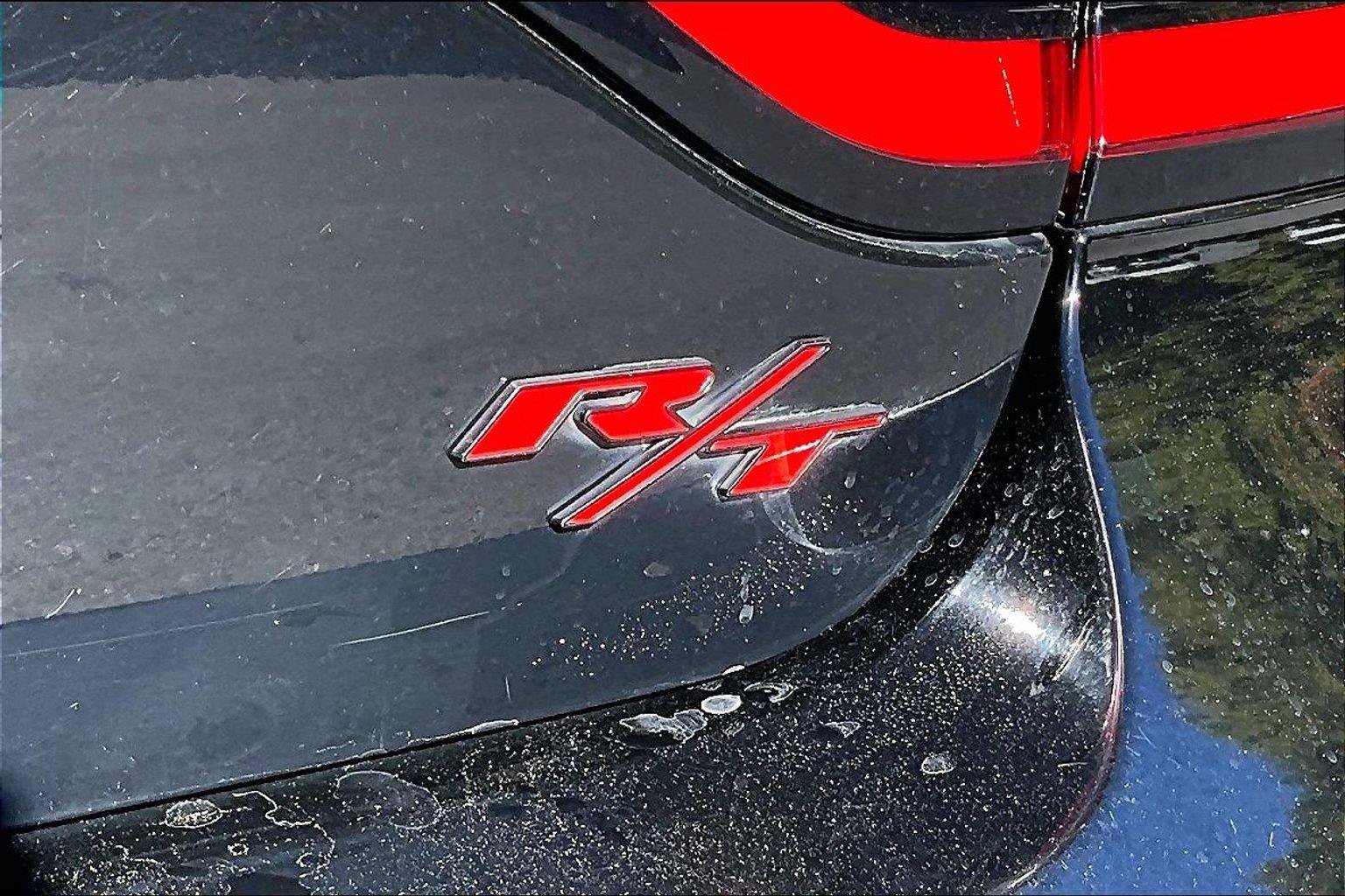 Used 2016 Dodge Charger R/T Scat Pack RWD image 9