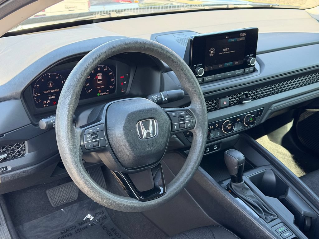 Used 2024 Honda Accord EX image 23
