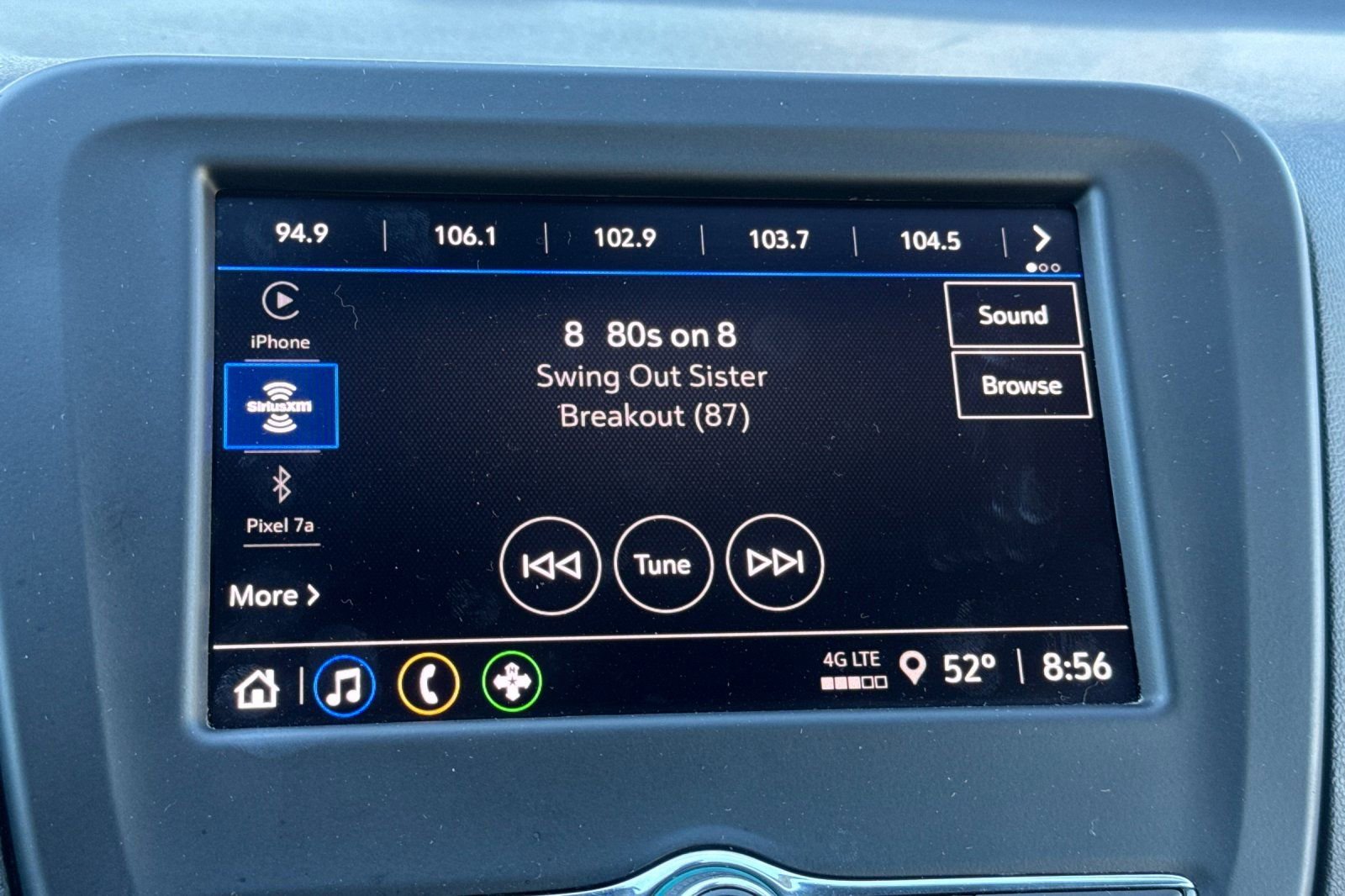 Used 2024 Chevrolet Equinox LT image 26