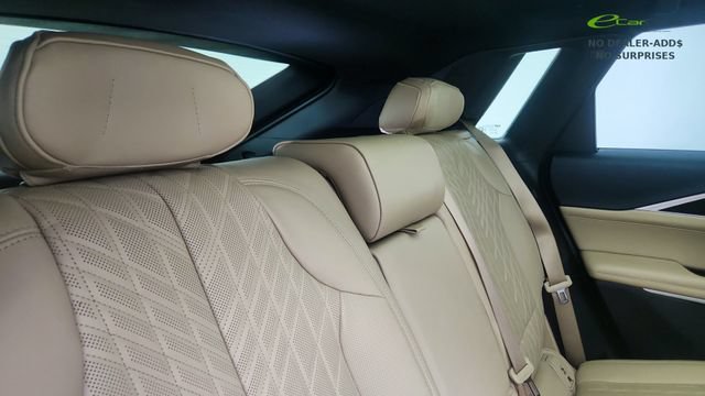 Used 2024 Cadillac Lyriq Luxury w/ Nappa Leather Package RWD image 28