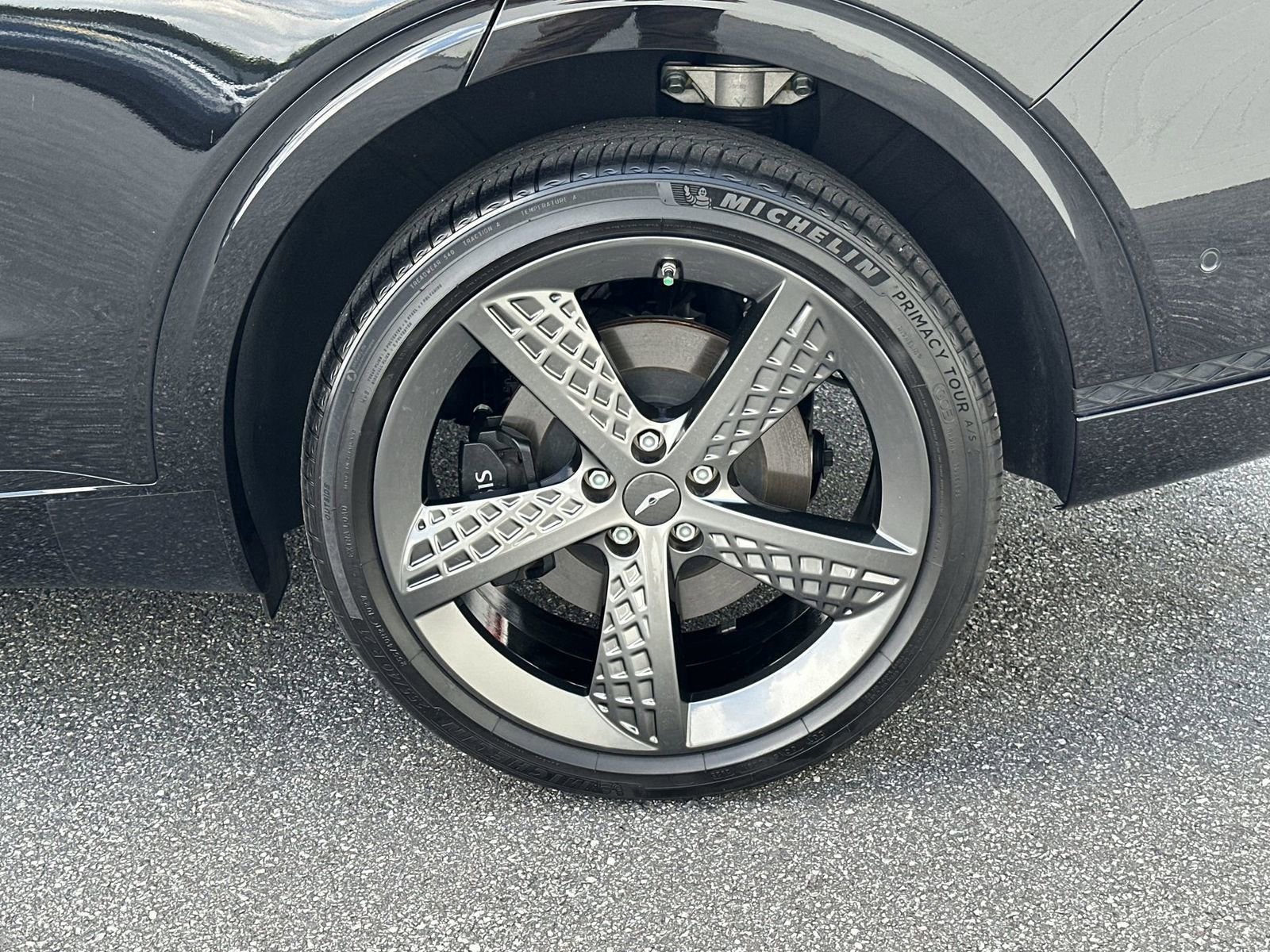 Used 2024 Genesis GV70 3.5T Sport w/ Sport Advanced Package image 16