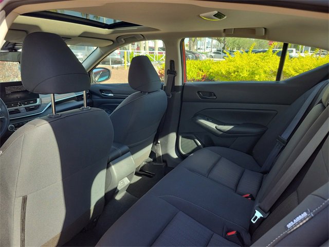 Used 2024 Nissan Altima 2.5 SV w/ SV Premium Package image 5